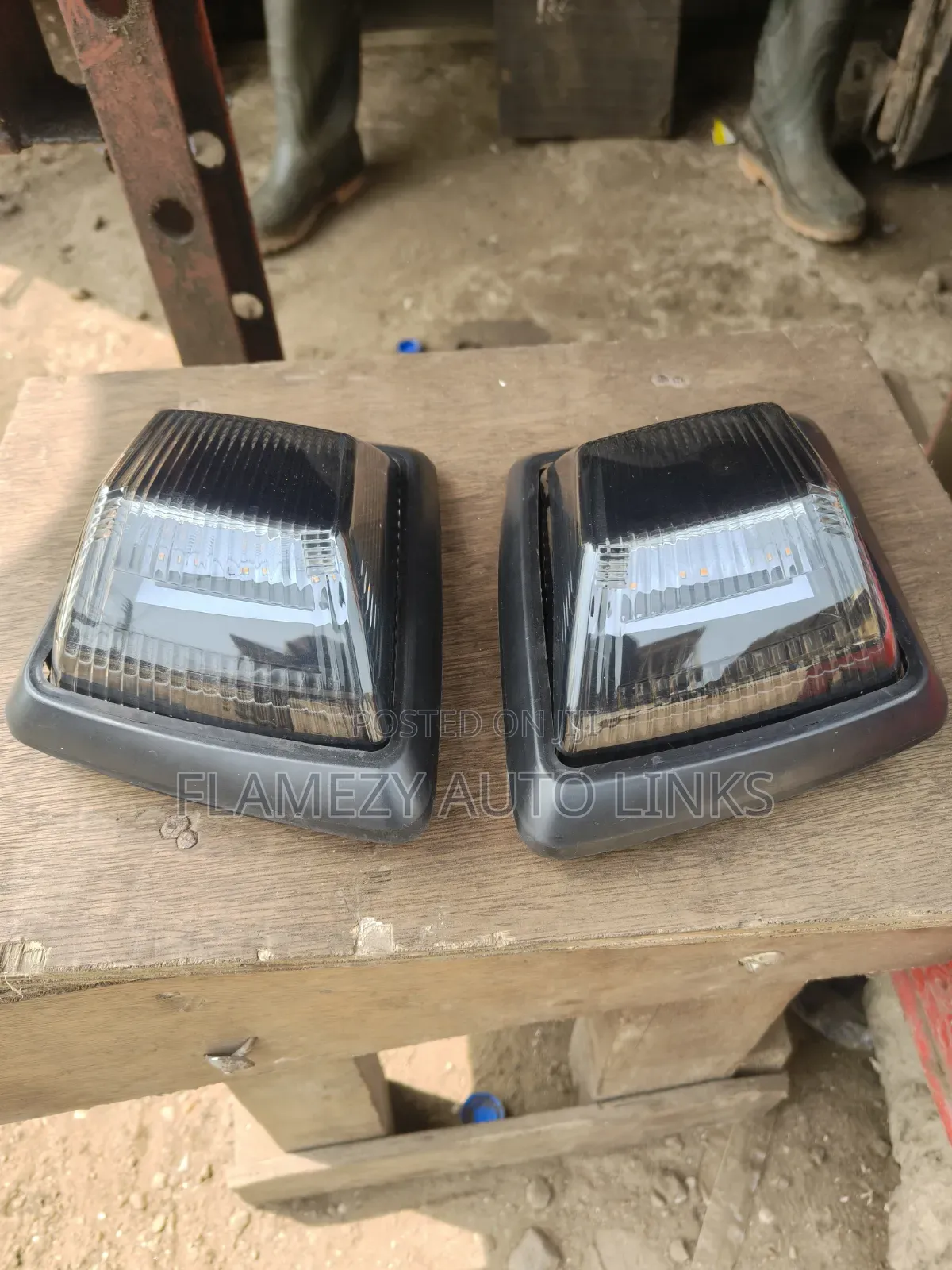 G Wagon Fender Pointer