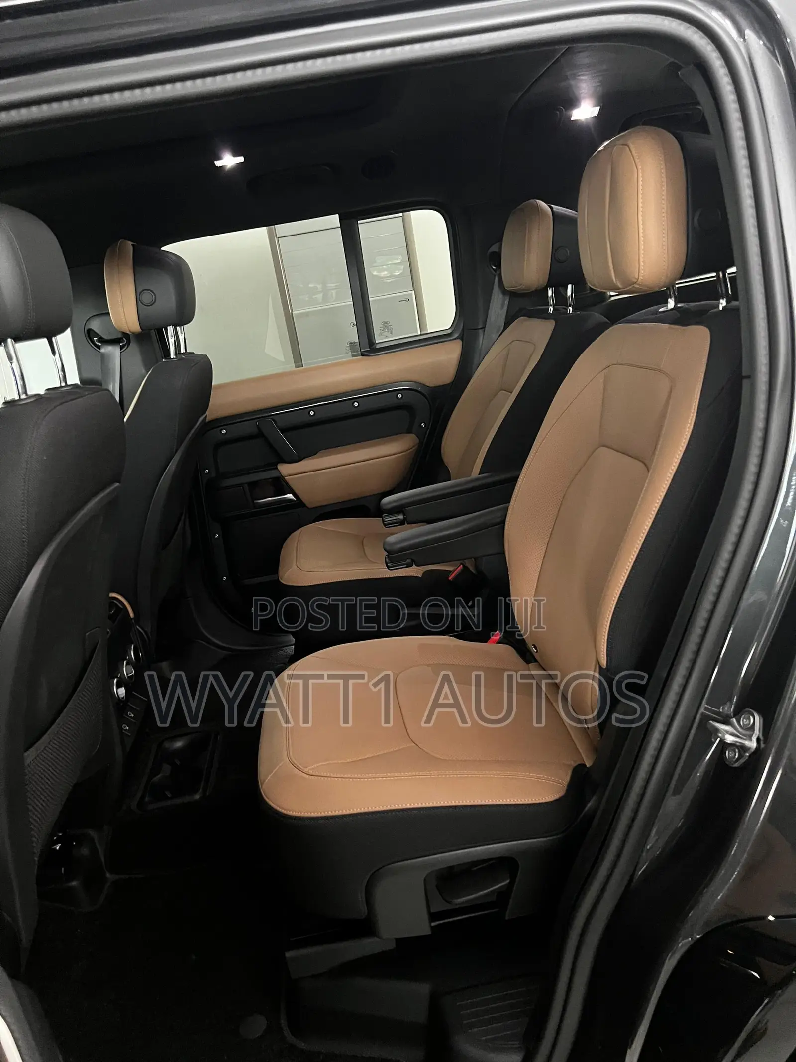 New Land Rover Defender 90 P400 X-Dynamic SE 2025 Black