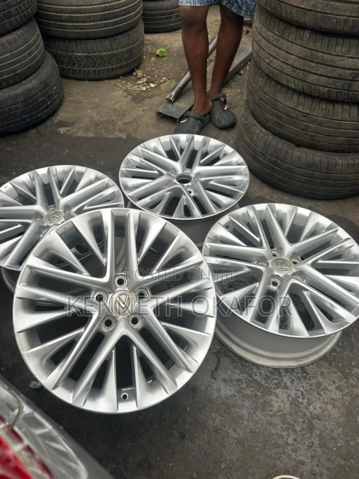 18rim Available for Lexus