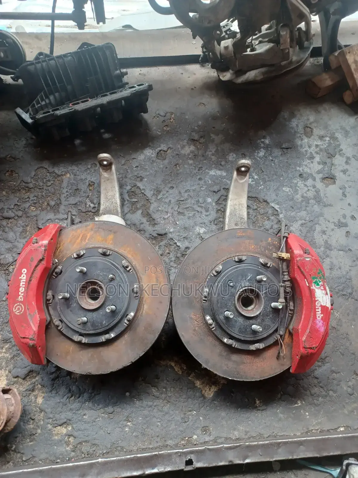 Complete Set of Hub Cherokee Jeep 2020/2021