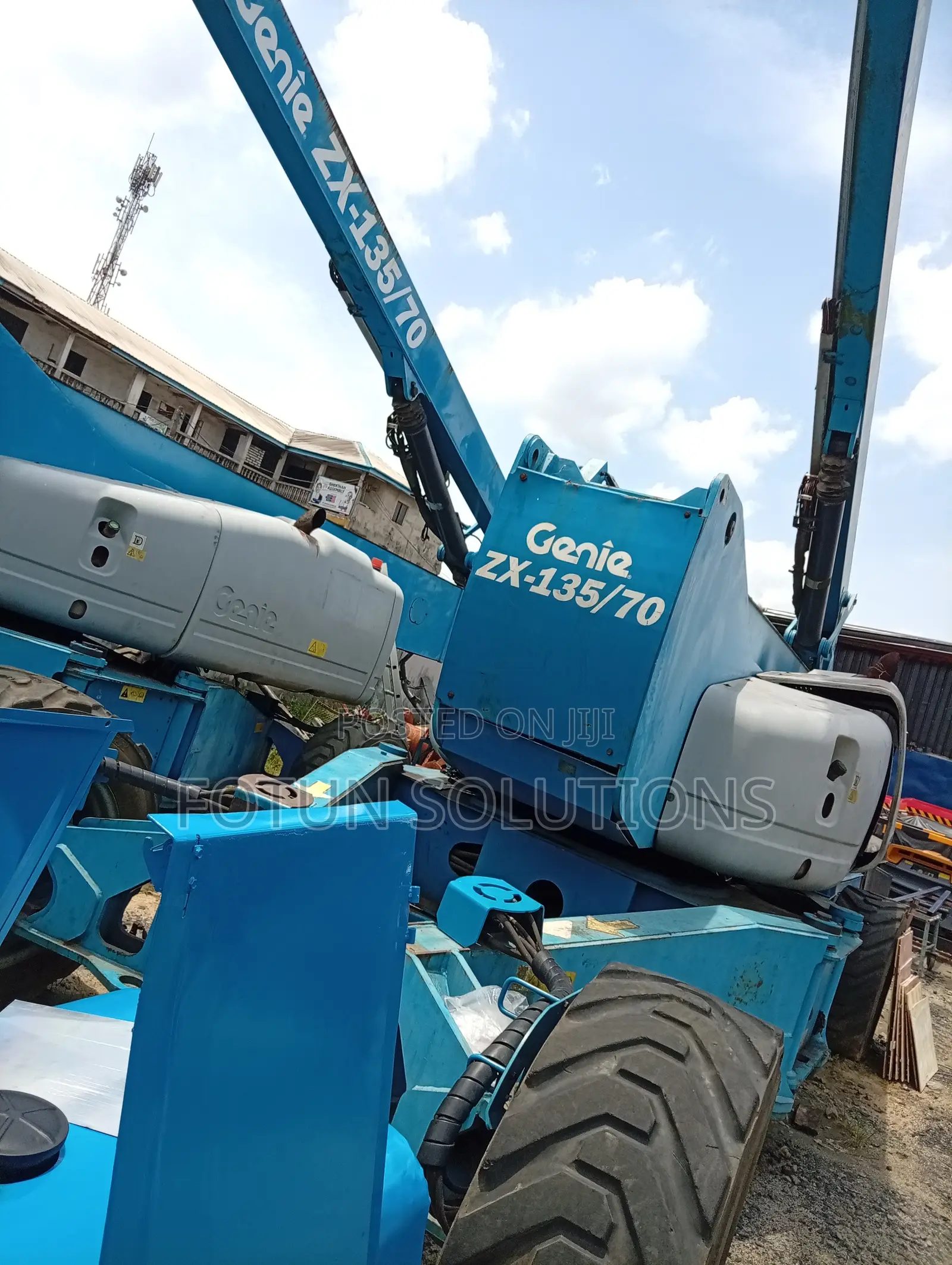Boom Lift 42meters