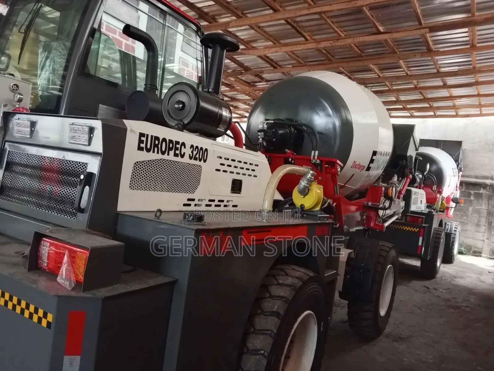 Europec 7500 Is a Self-Loading Mobile Concrete Mixer