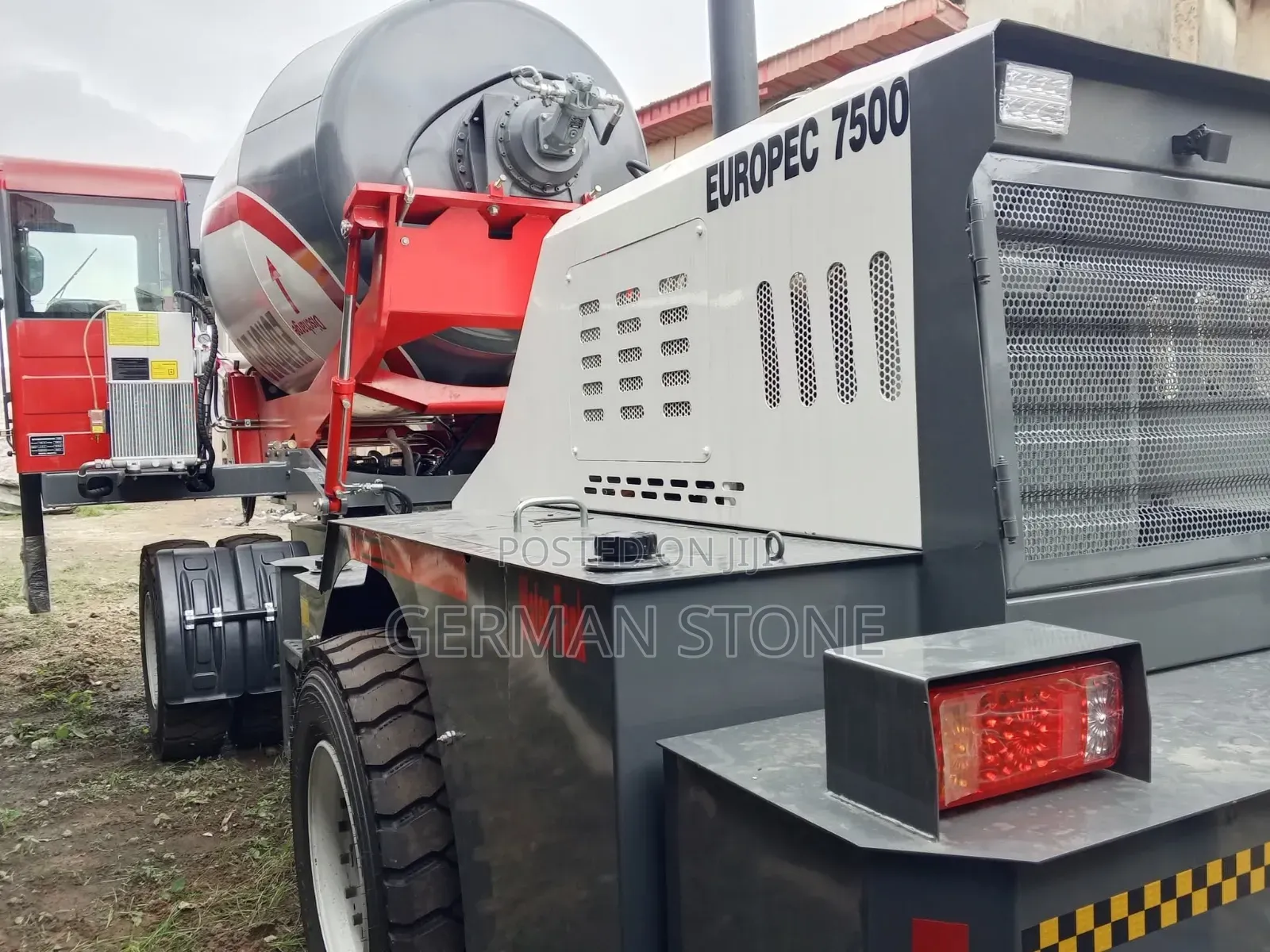 Europec 7500 Is a Self-Loading Mobile Concrete Mixer