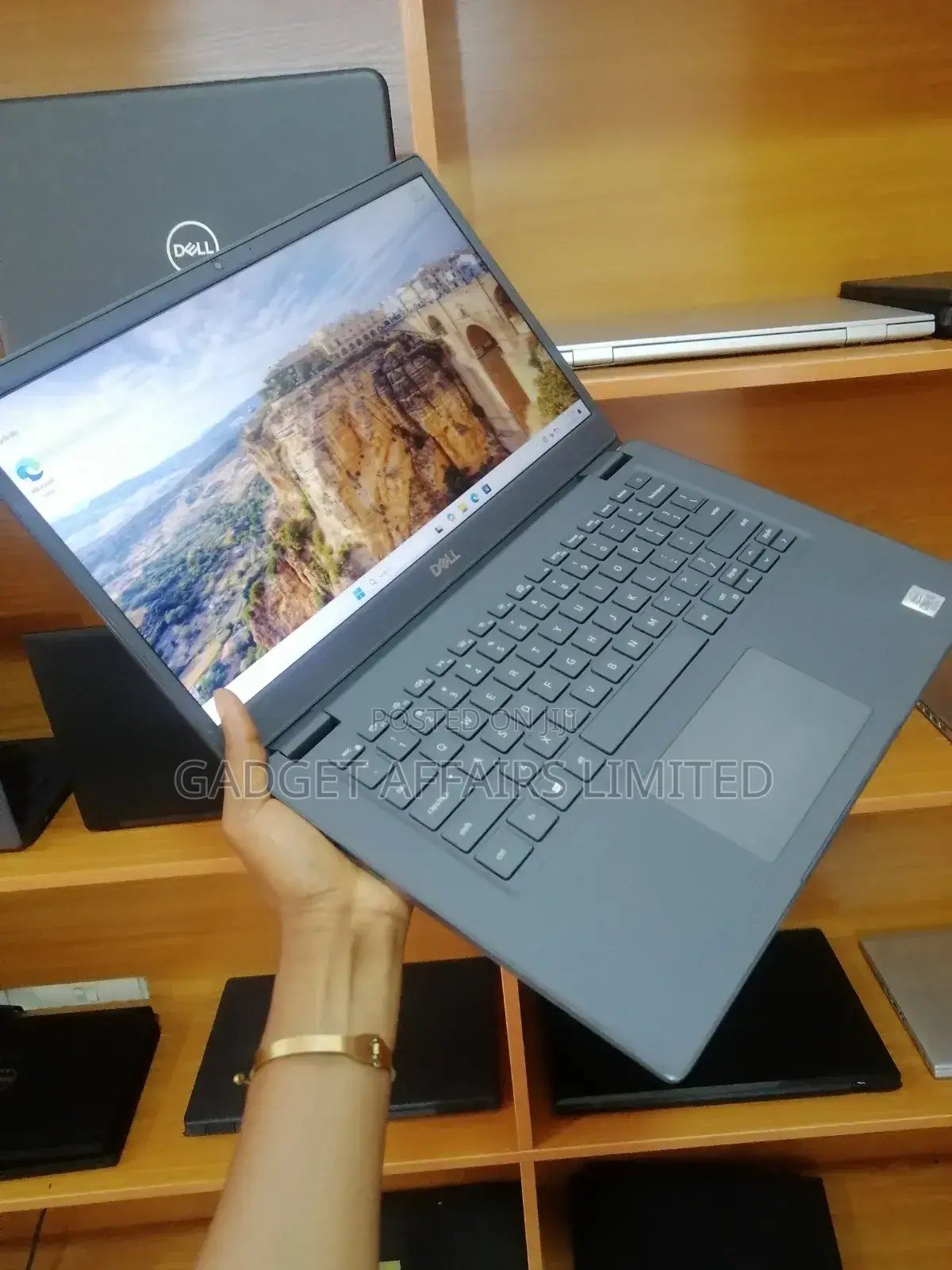 Laptop Dell Latitude 3410 8GB Intel Core i5 SSD 256GB