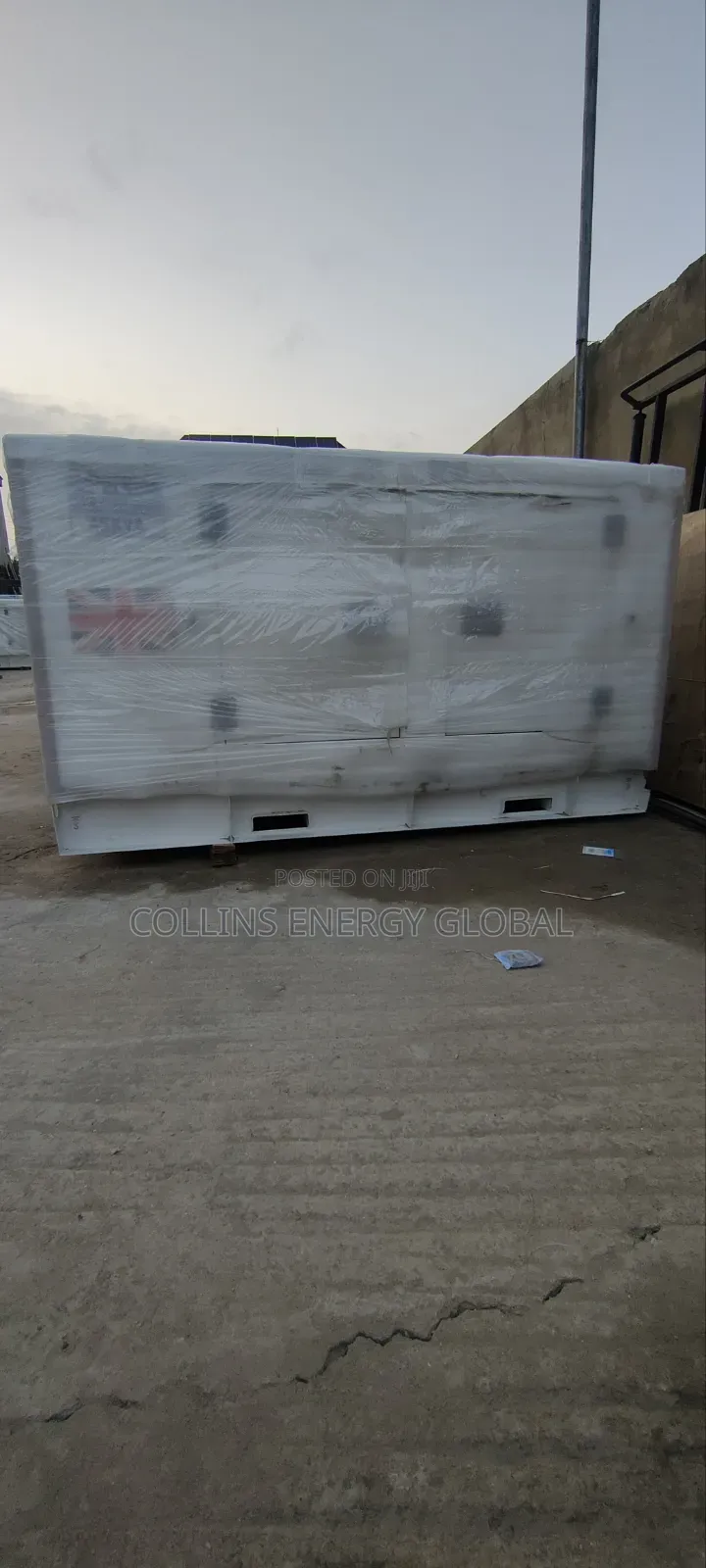 30kva Brand New Uk Perkins Soundproof Copper Coil Generator