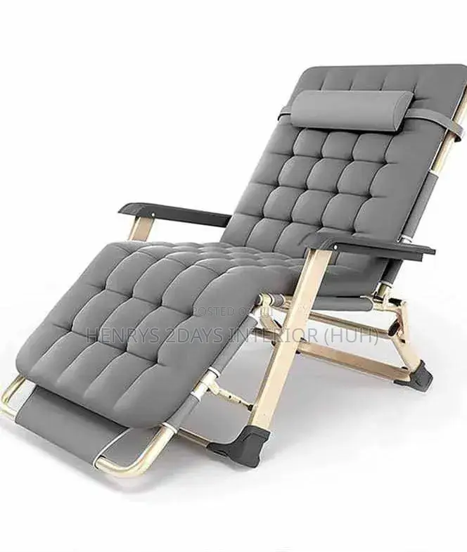 Relaxing Chair Black and Blue