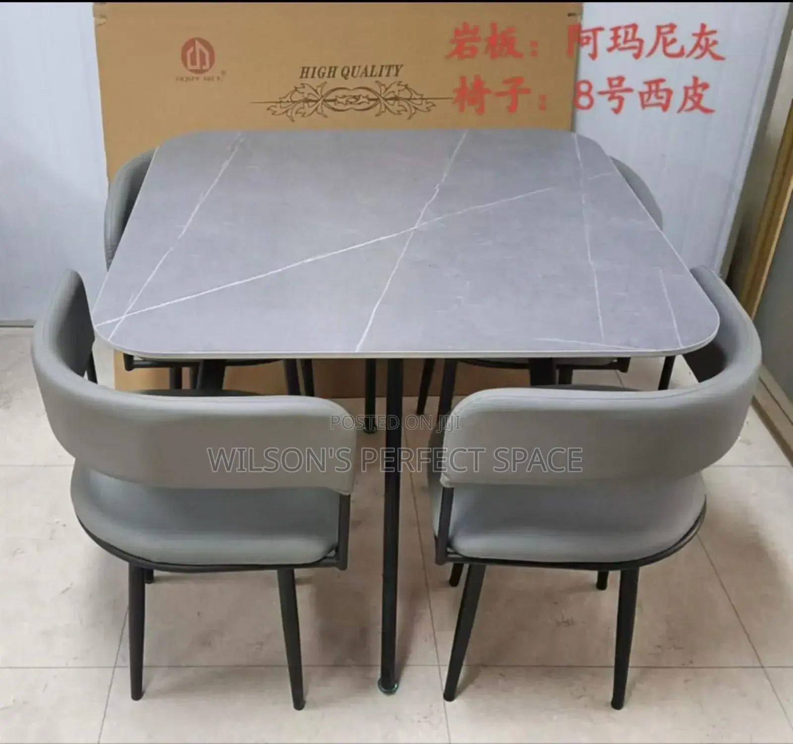 Gray Luxury Dinning / Restaurant Set