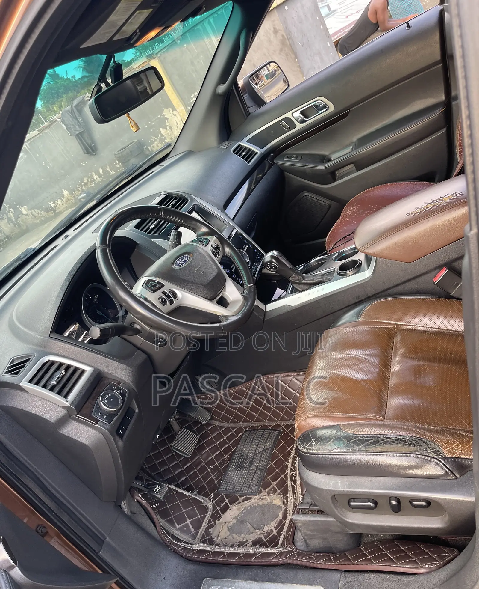 Ford Explorer Limited 4dr 4x4 (3.5L 6cyl 6A) 2011 Brown