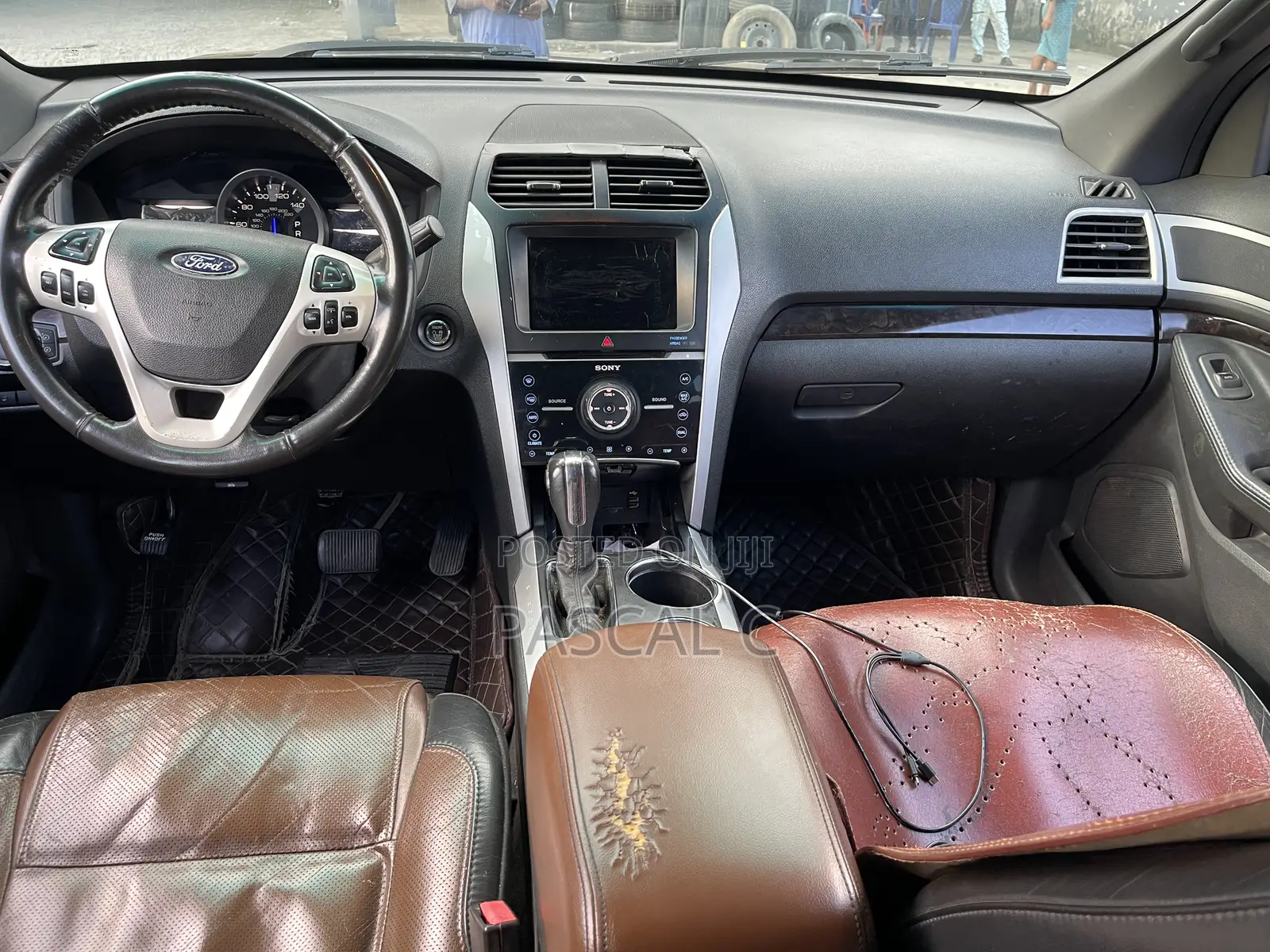 Ford Explorer Limited 4dr 4x4 (3.5L 6cyl 6A) 2011 Brown