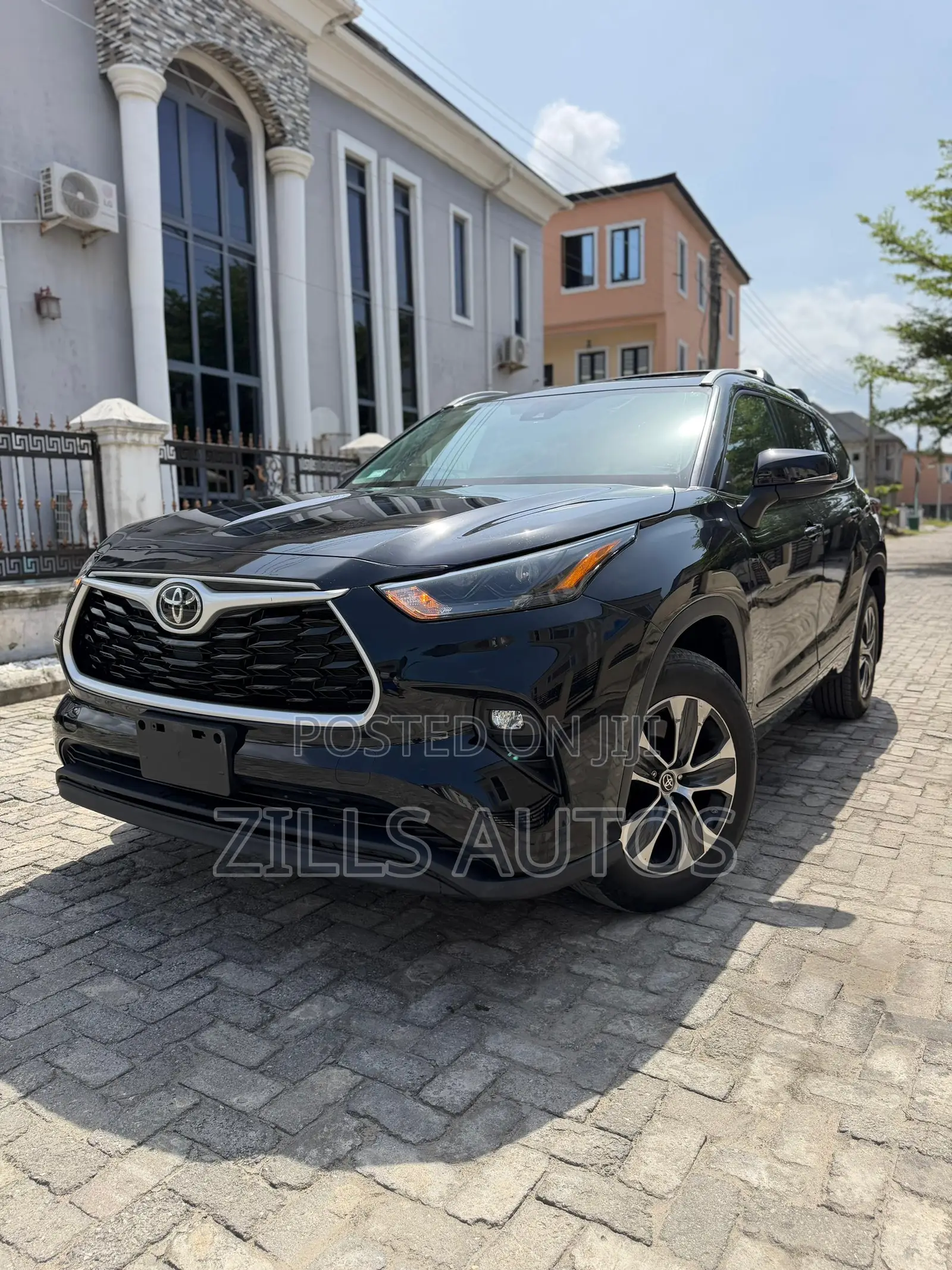 Toyota Highlander 2023 Black