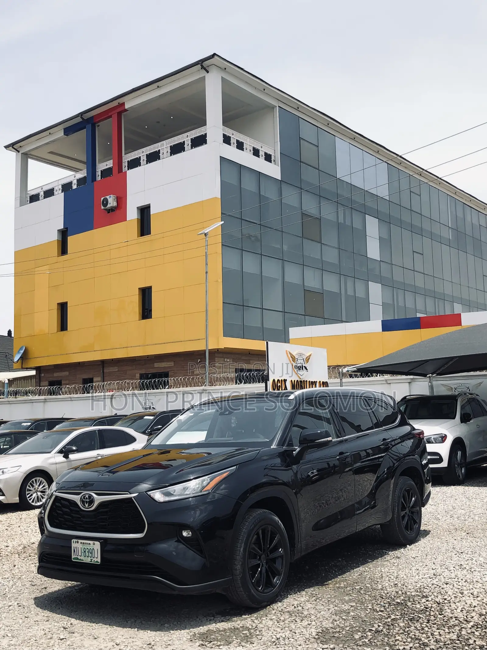 Toyota Highlander XLE 2022 Black