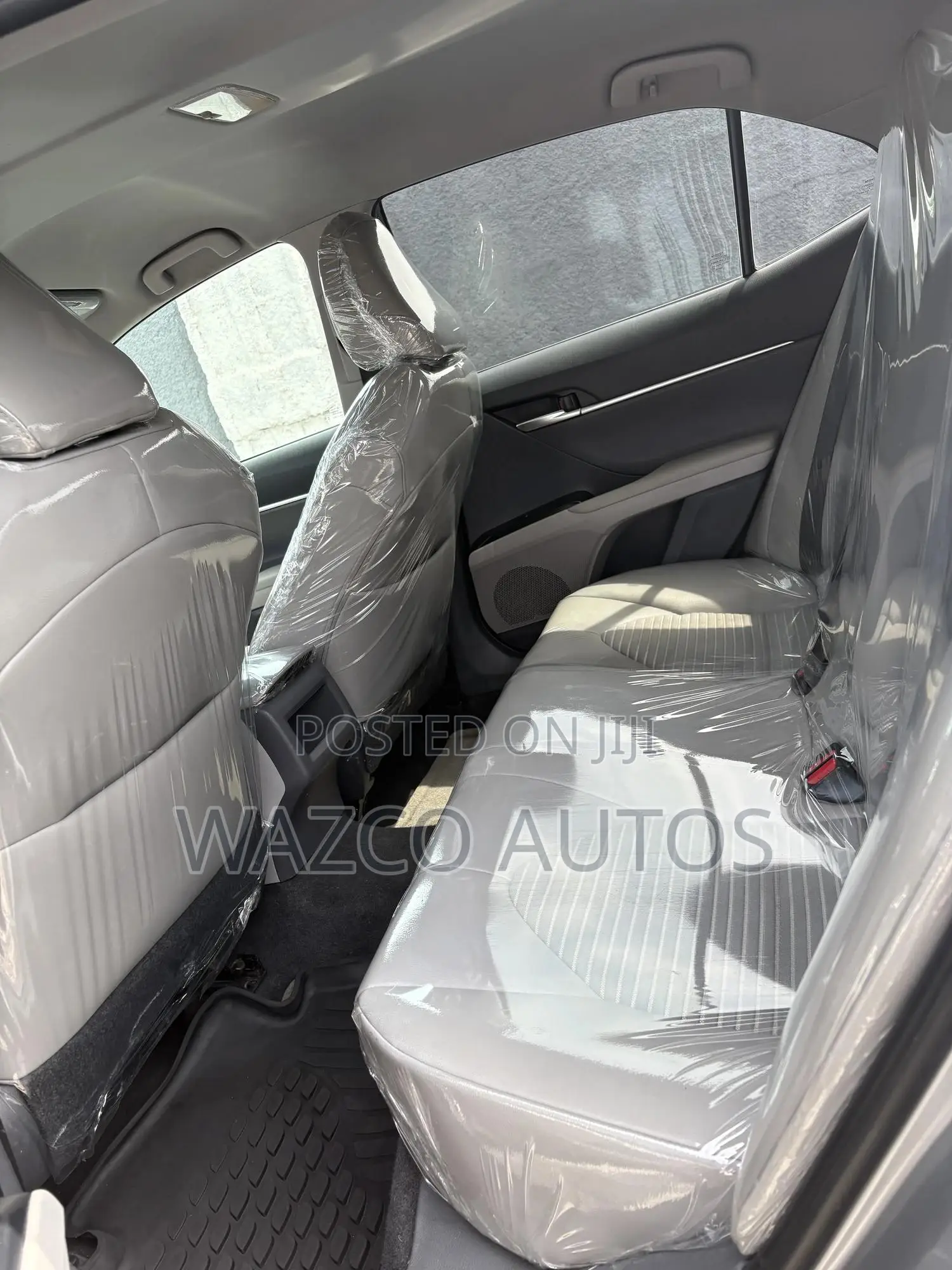 Toyota Camry 2019 Silver