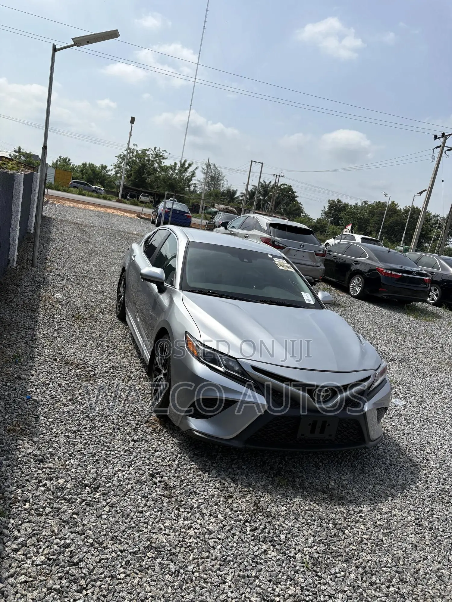 Toyota Camry 2019 Silver