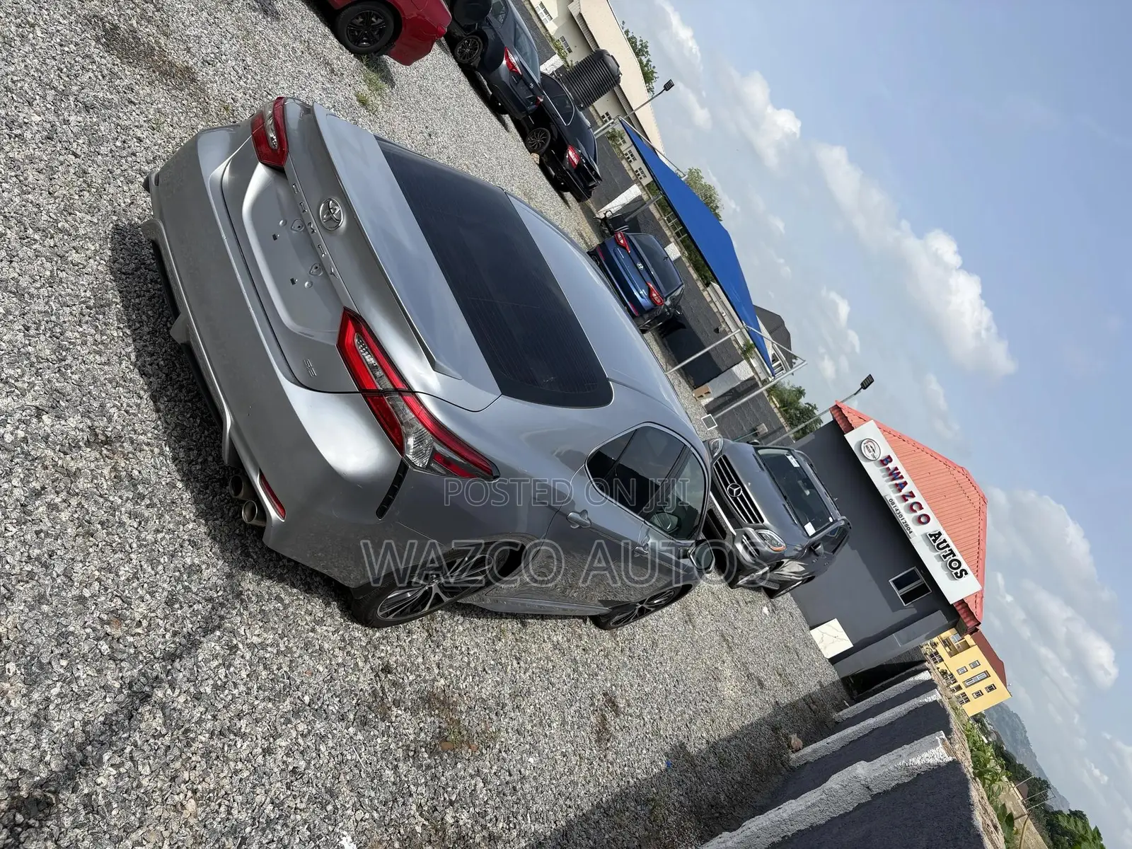 Toyota Camry 2019 Silver