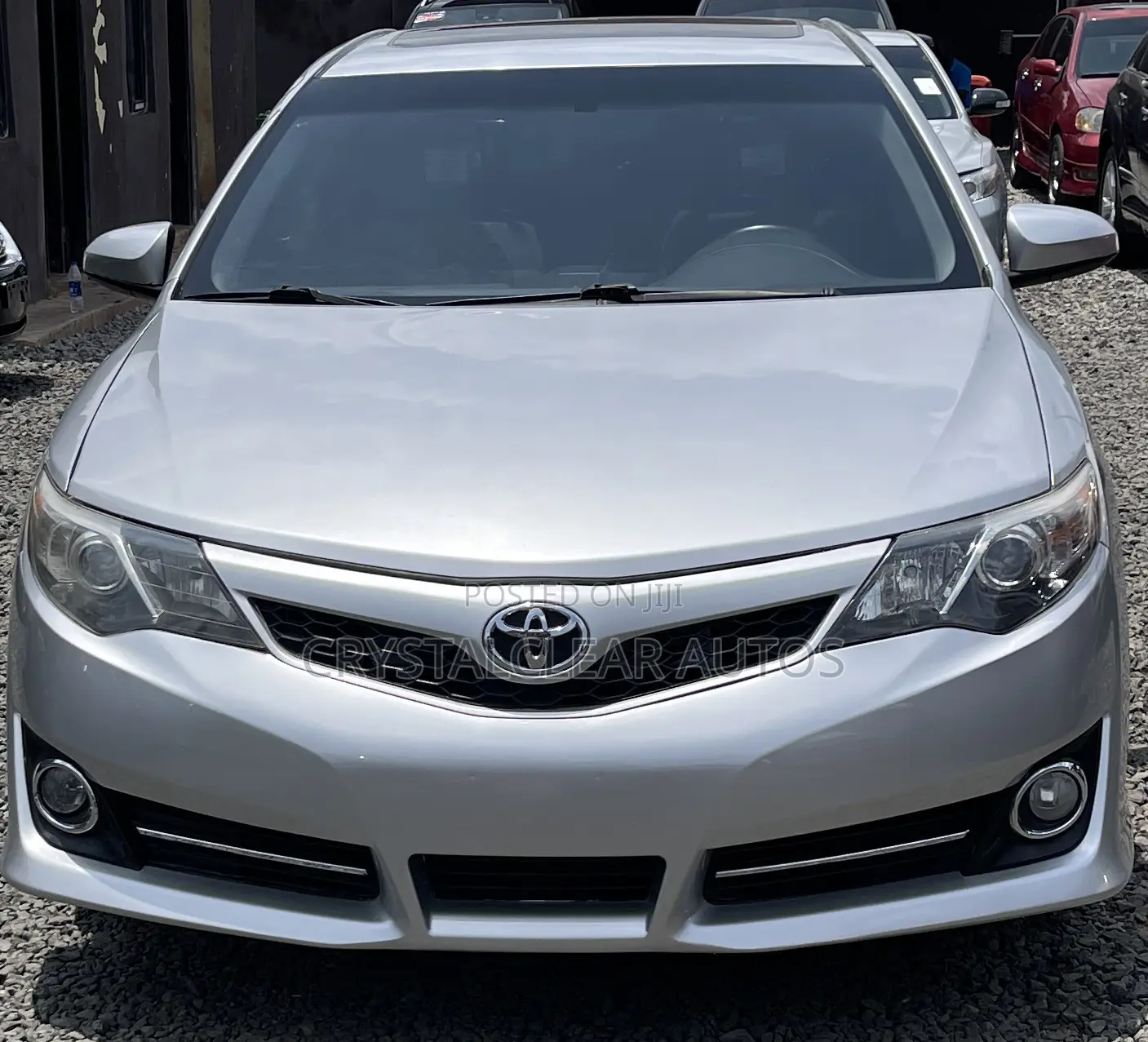 Toyota Camry SE 4dr Sedan (2.5L 4cyl 6A) 2012 Silver