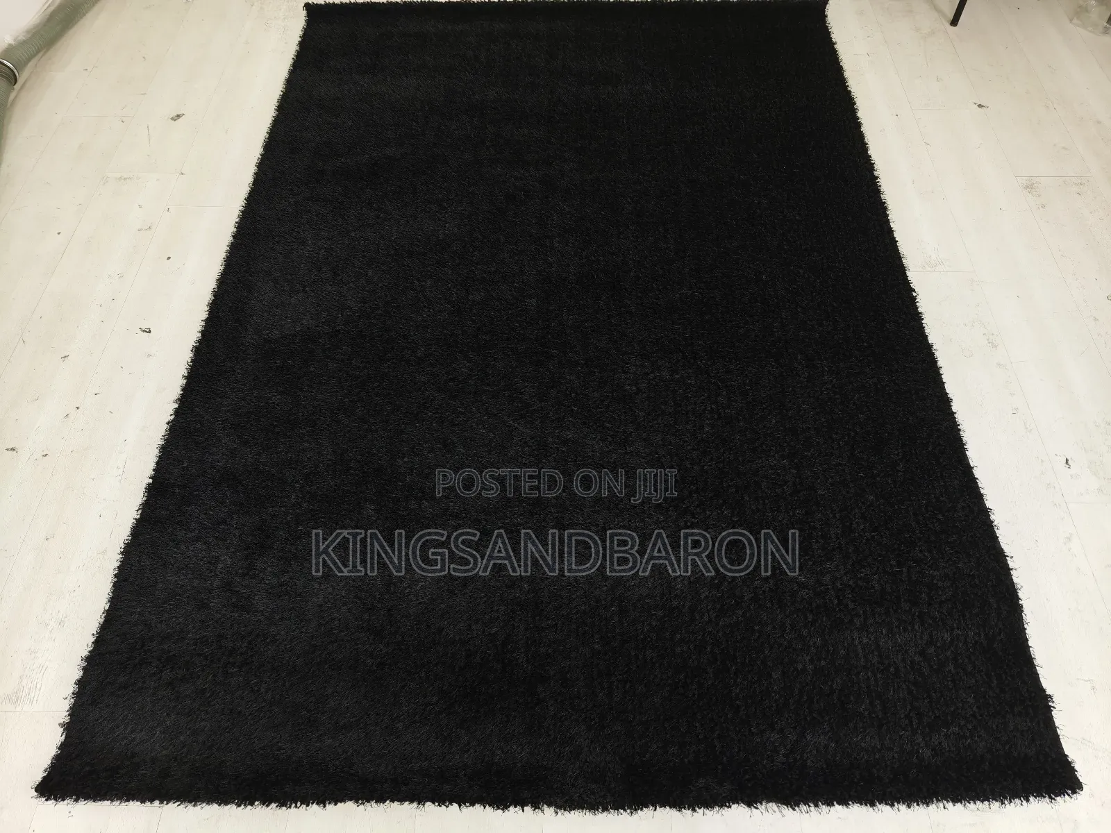 5x7fts Greyish Plain Shaggy Center Rugs