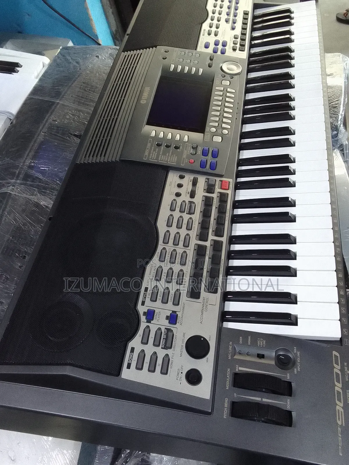 Yamaha PSR-9000 Arranger Keyboard – Pro Sound Performance