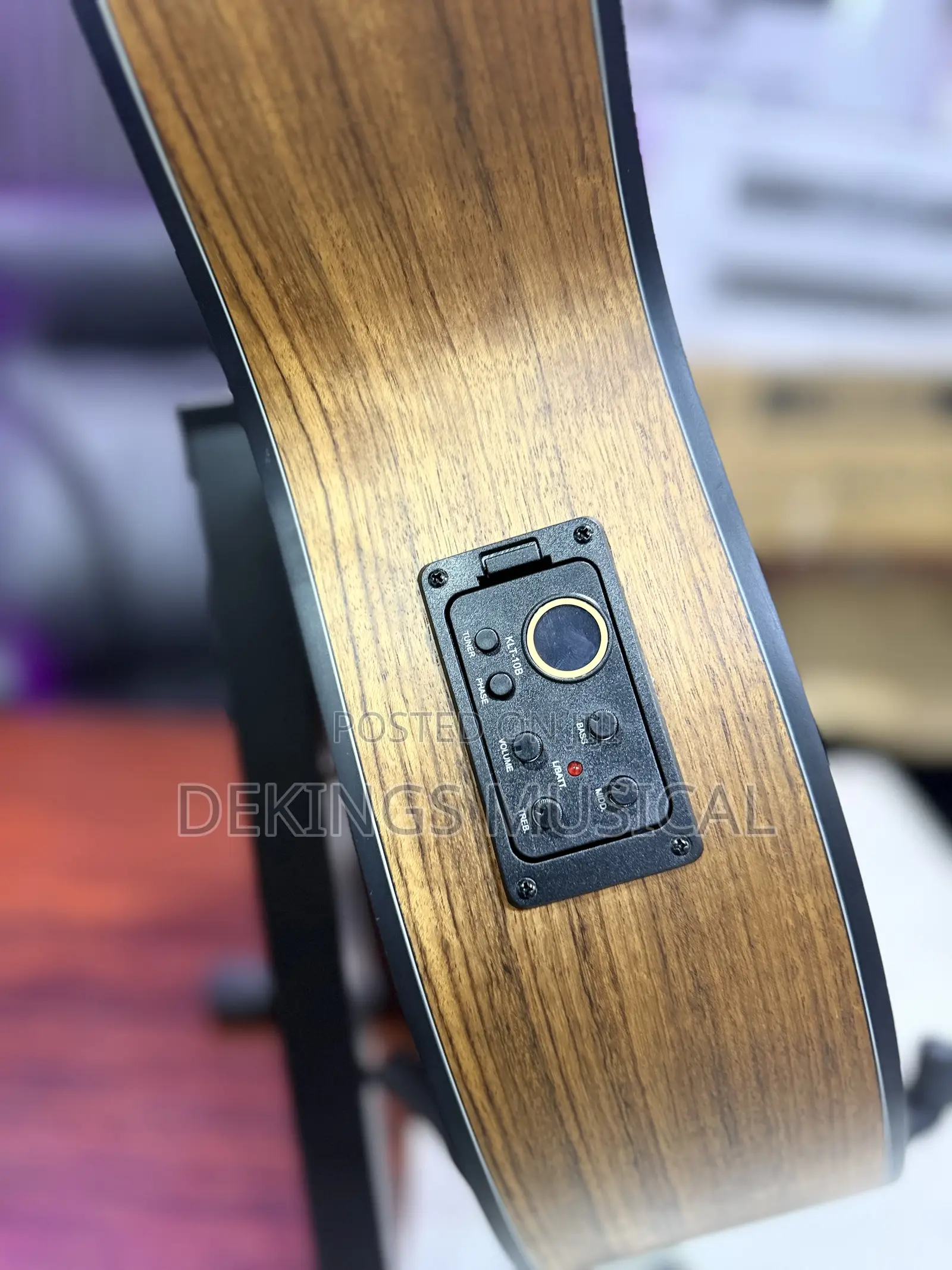 Smiger Lg09 Semi-Acoustic Guitar