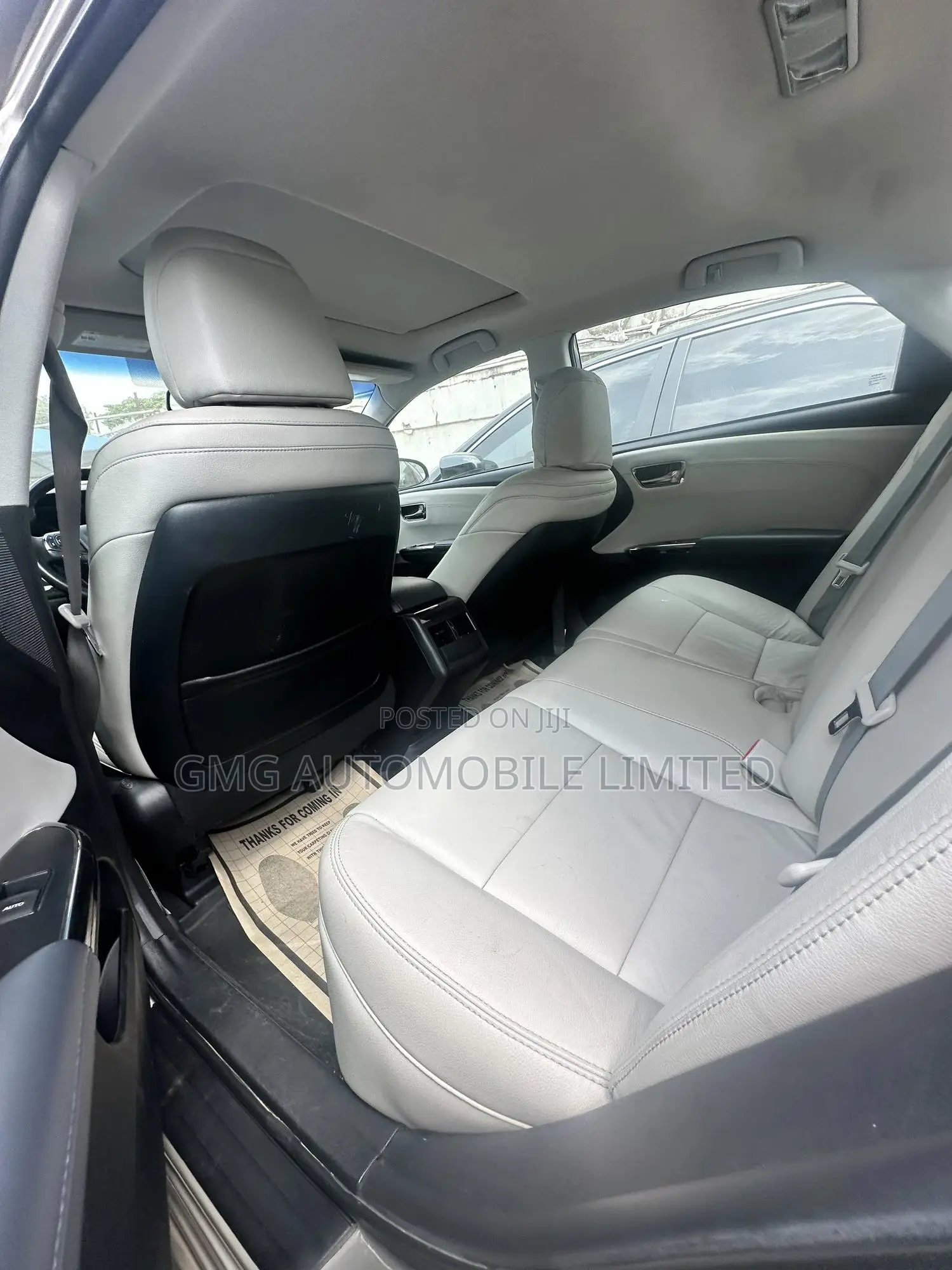Toyota Avalon XLE 4dr Sedan (3.5L 6cyl 6A) 2014 Gold
