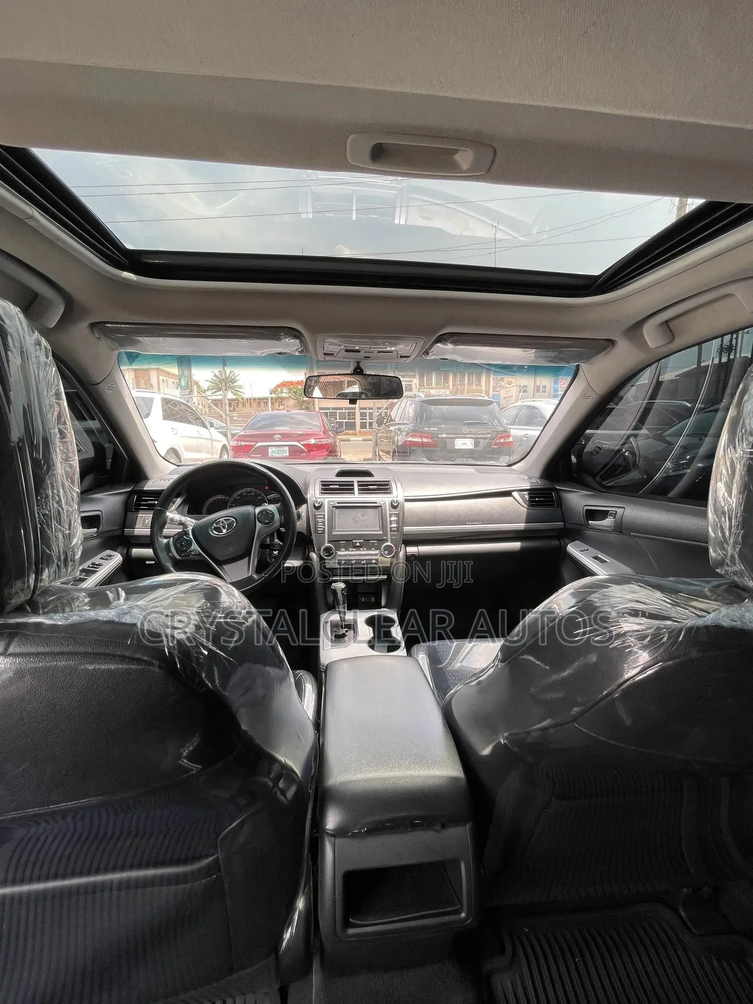 Toyota Camry SE 4dr Sedan (2.5L 4cyl 6A) 2012 Silver