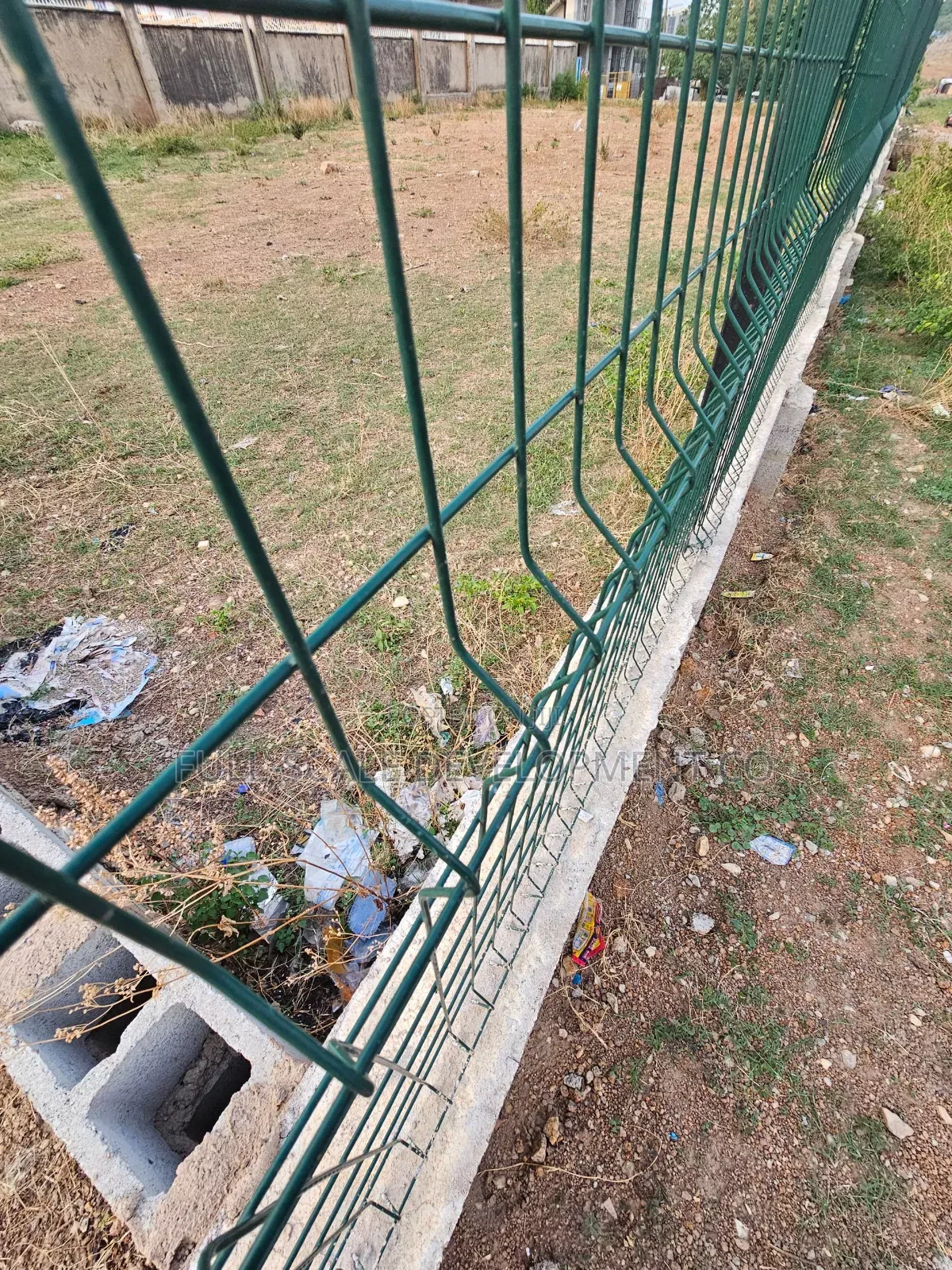 700sqm of Commercial Plot Suitable for Automobiles