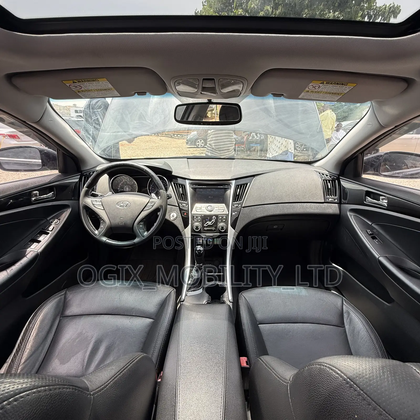 Hyundai Sonata Limited 2.0T Sedan (2.0L 4cyl 6A) 2011 Black