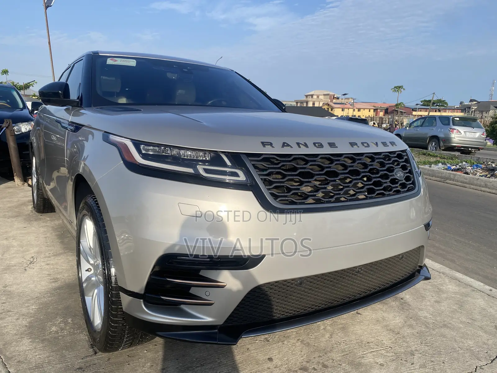 Land Rover Range Rover Velar P250 S 4x4 2020 Gold