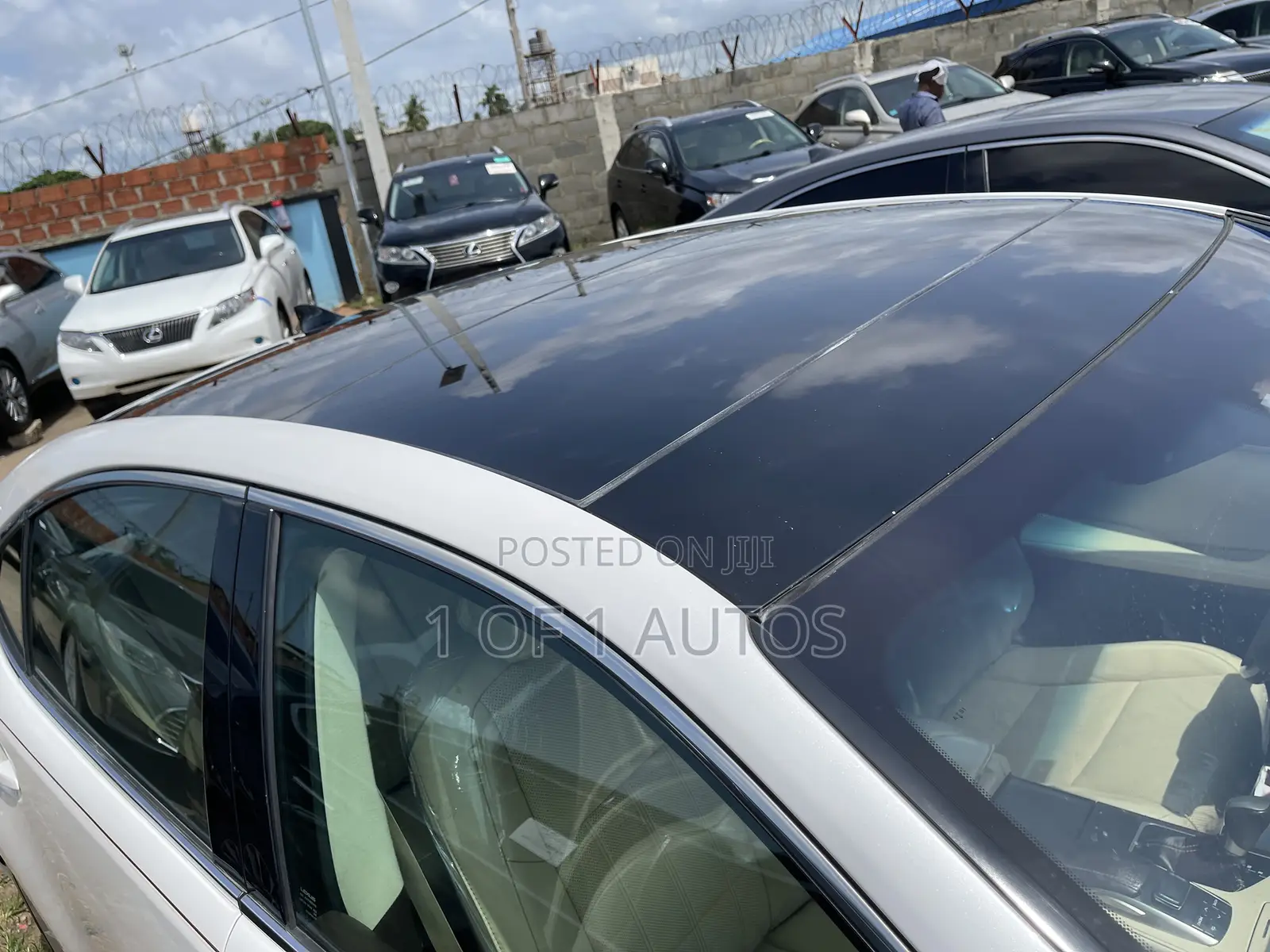 Lexus ES 350 FWD 2017 White