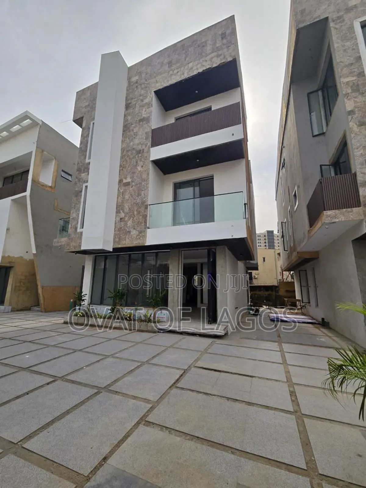 4bdrm Duplex in Ikoyi for sale