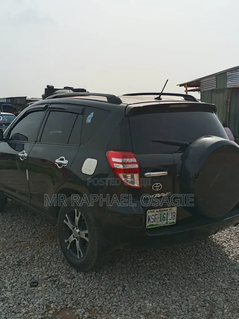 Toyota RAV4 2008 Black