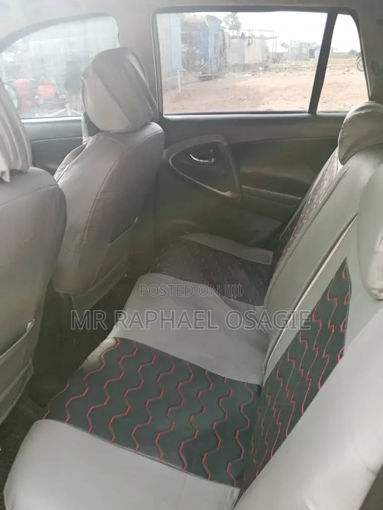 Toyota RAV4 2008 Black