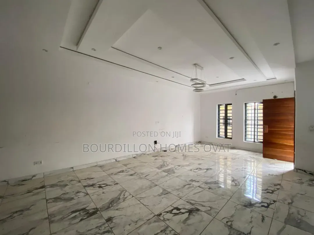 4bdrm Duplex in Ikate Lekki Lagos for rent