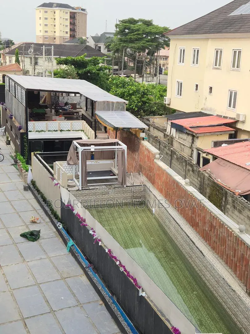 4bdrm Duplex in Ikoyi Lagos State for sale