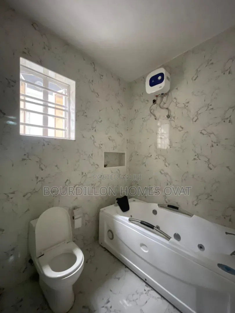 4bdrm Duplex in Orchid Lekki Lagos for rent