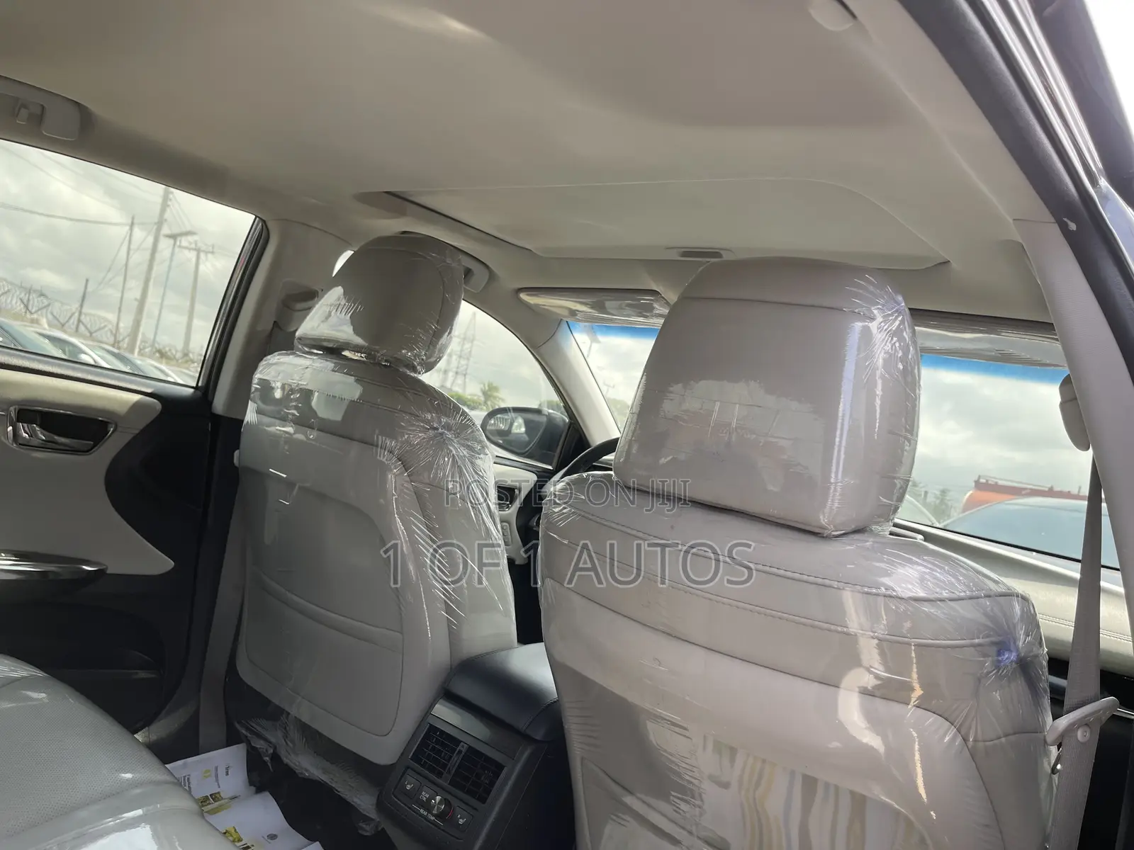 Toyota Avalon Limited Sedan FWD (3.5L 6cyl 6A) 2013 Gray