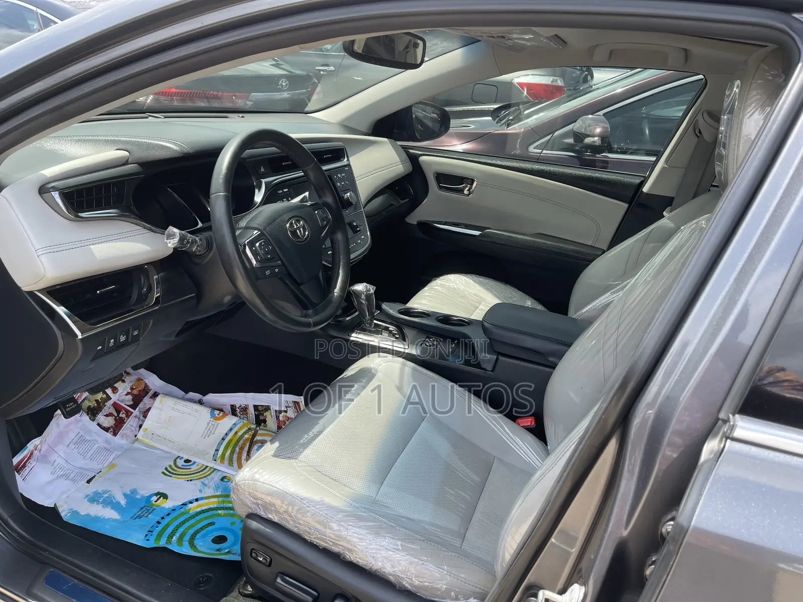 Toyota Avalon Limited Sedan FWD (3.5L 6cyl 6A) 2013 Gray