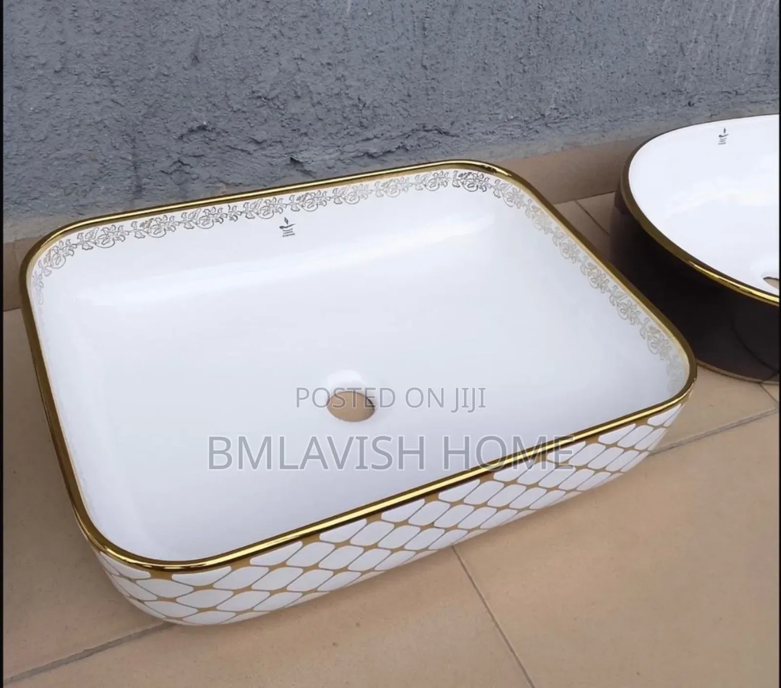 Gold White Counter Top Wash Hand Basin