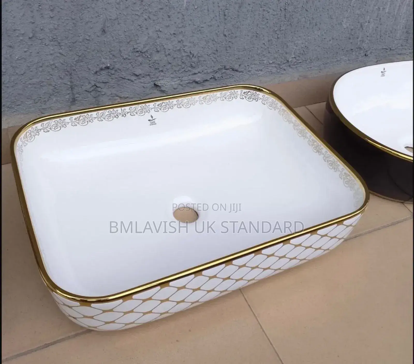 Gold White Counter Top Wash Hand Basin