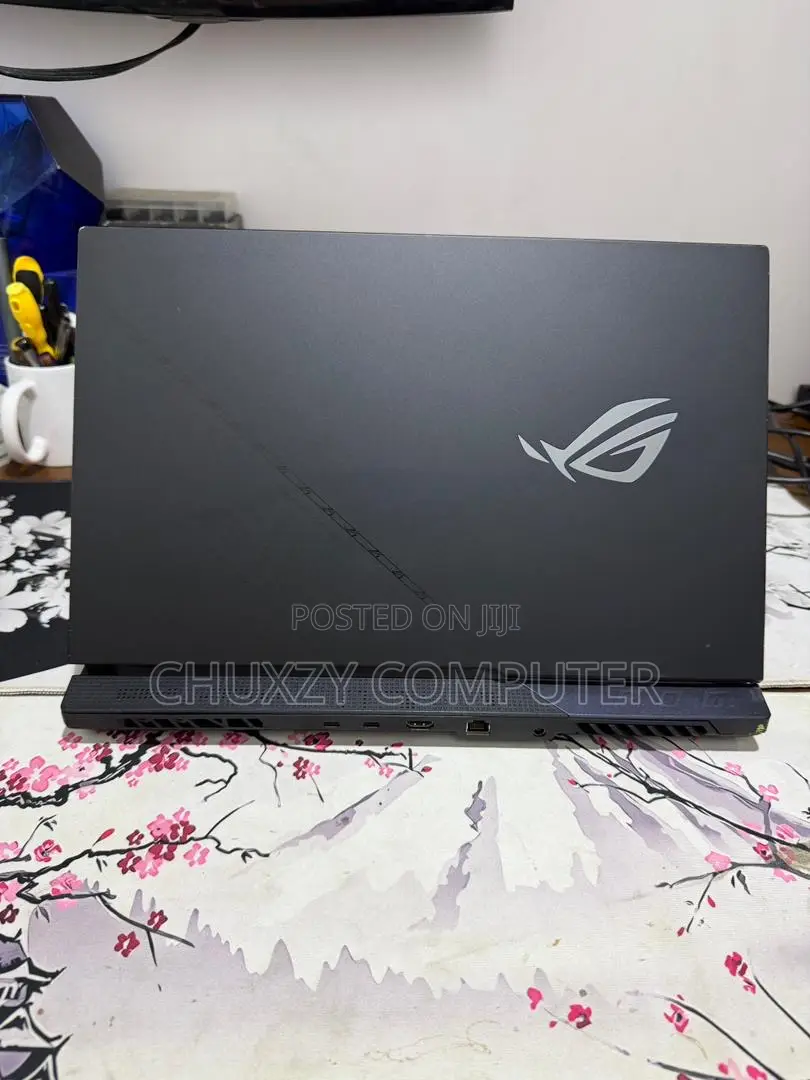 Laptop Asus ROG Strix G17 32GB Intel Core i9 SSD 1T