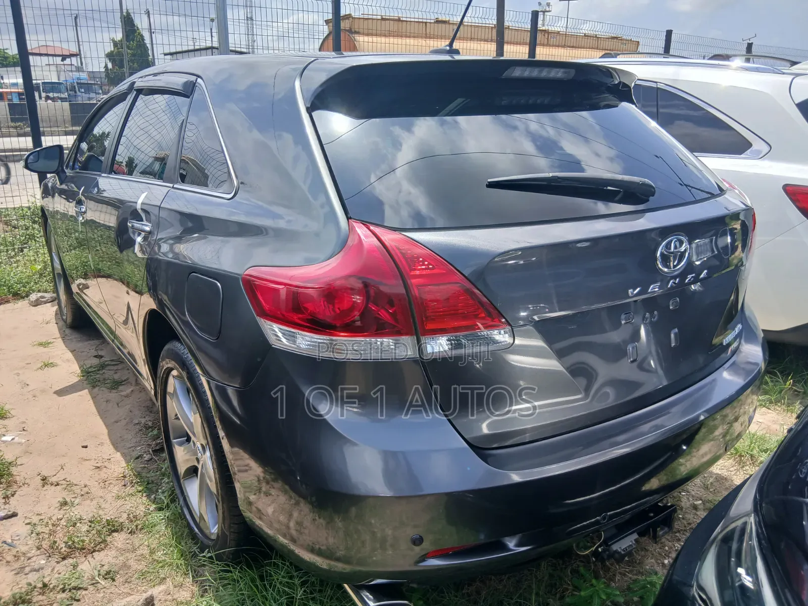 Toyota Venza Limited 4dr Wagon AWD (3.5L 6cyl 6A) 2014 Gray