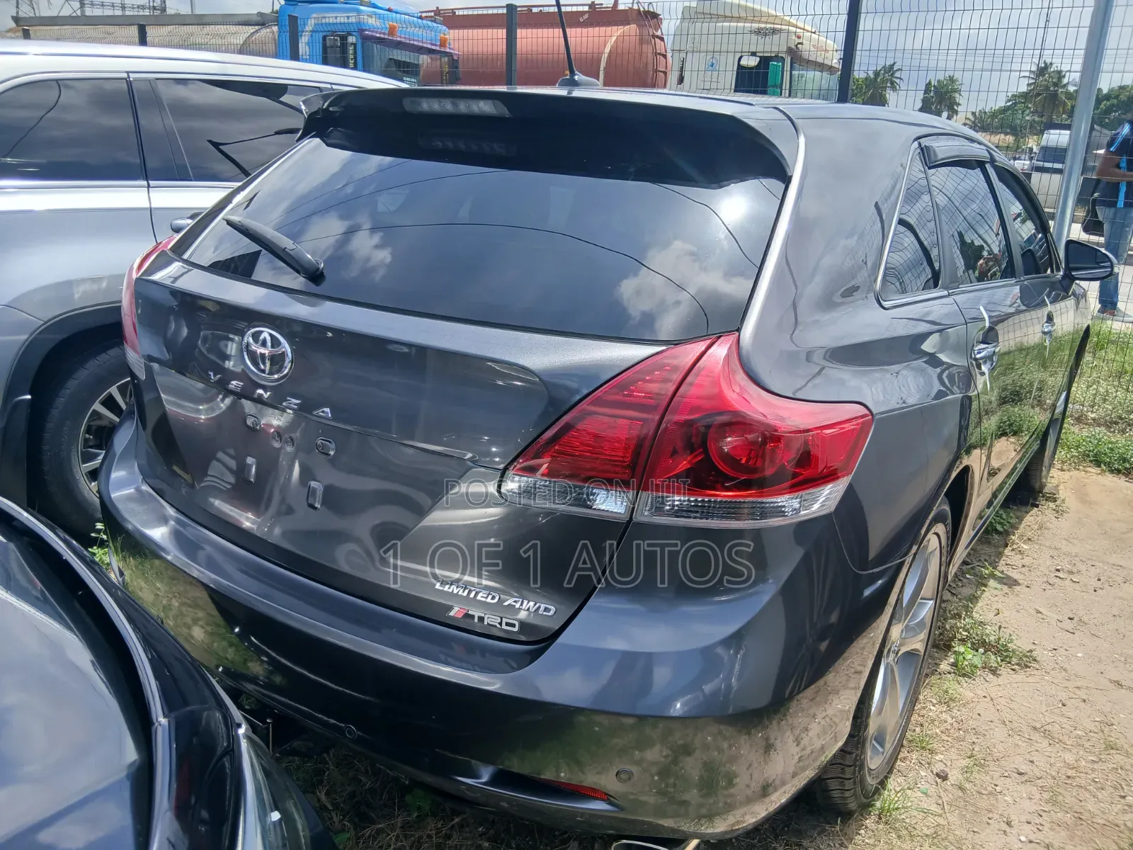 Toyota Venza Limited 4dr Wagon AWD (3.5L 6cyl 6A) 2014 Gray