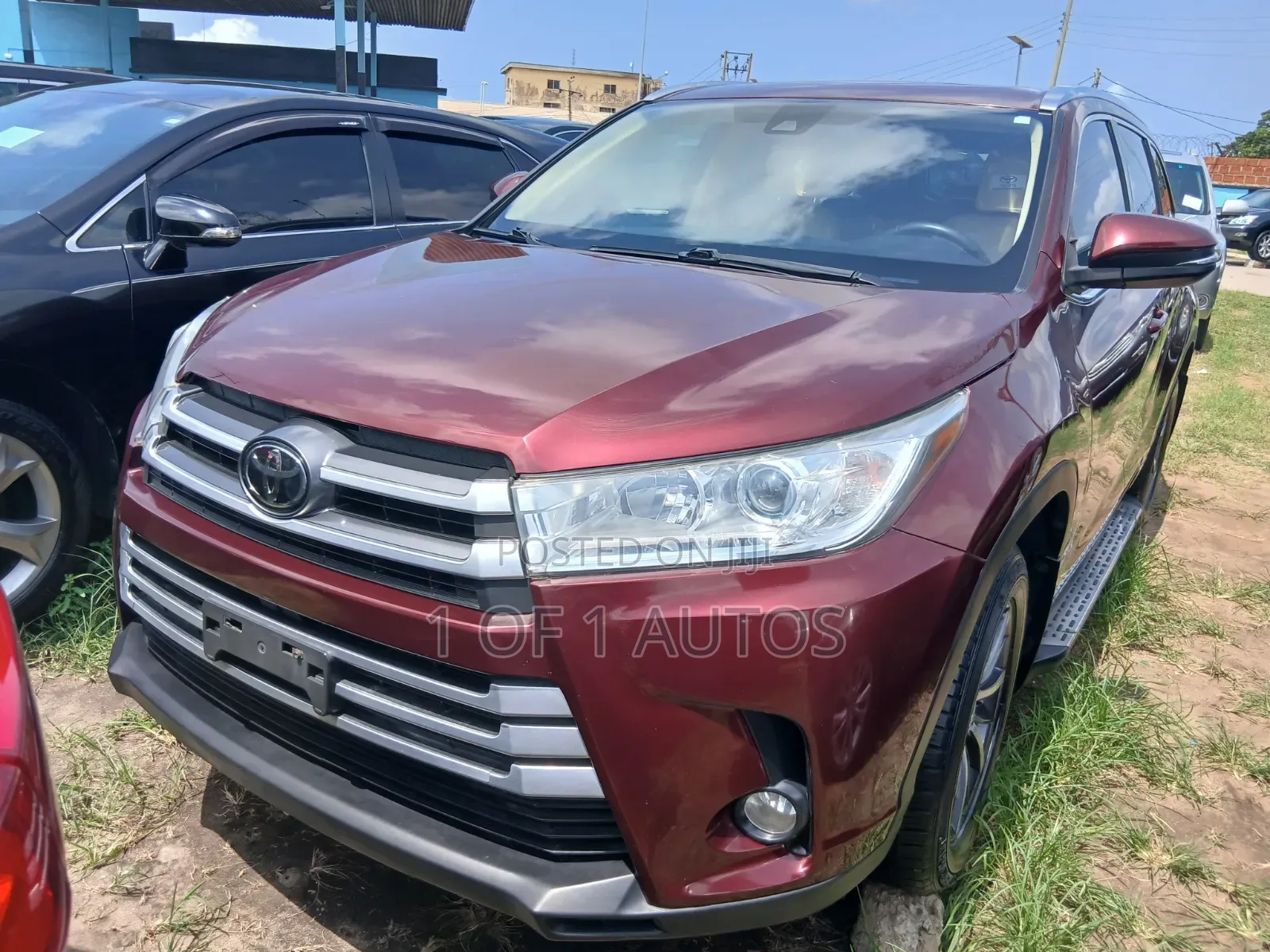 Toyota Highlander XLE 2019 Red