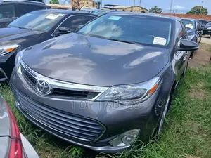 Toyota Avalon Limited 4dr Sedan (3.5L 6cyl 6A) 2015 Gray