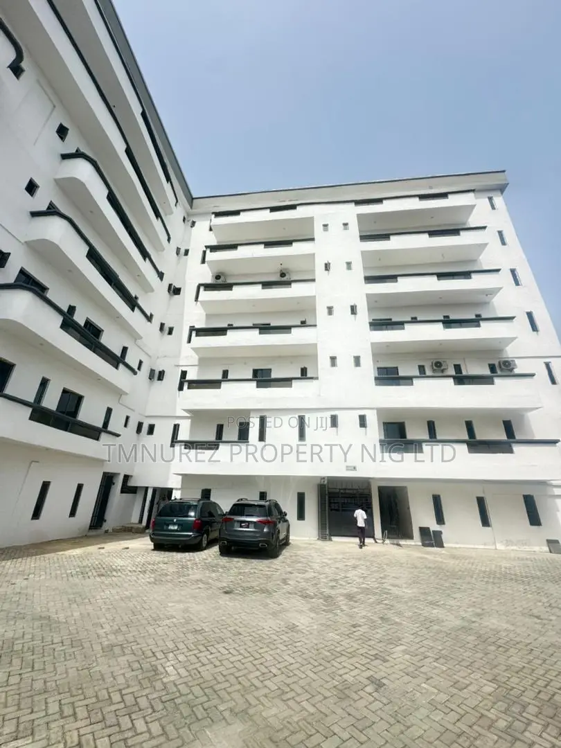 2bdrm Apartment in Chevron for rent
