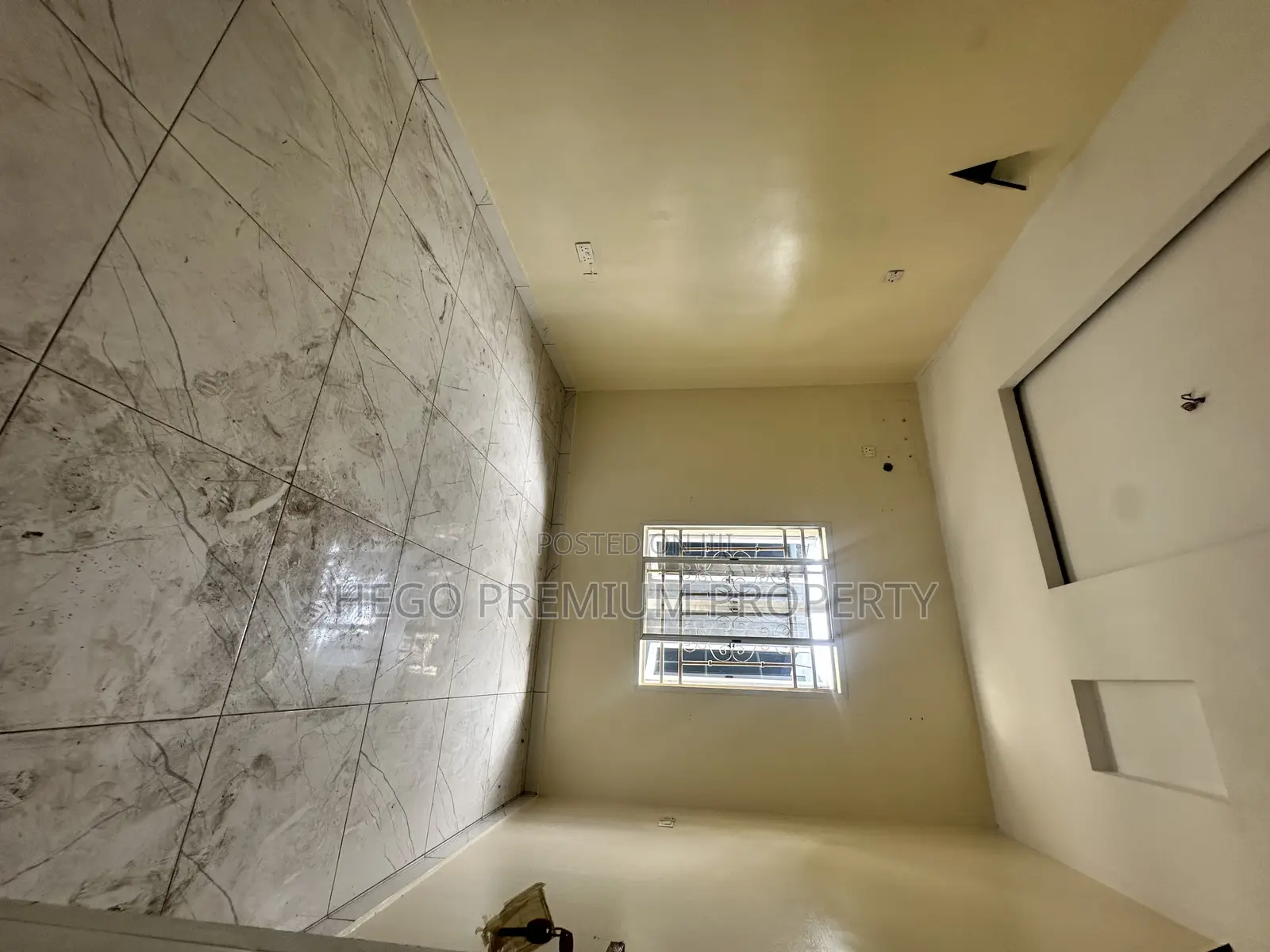 3bdrm Duplex in Forces Avenue, Old GRA for rent