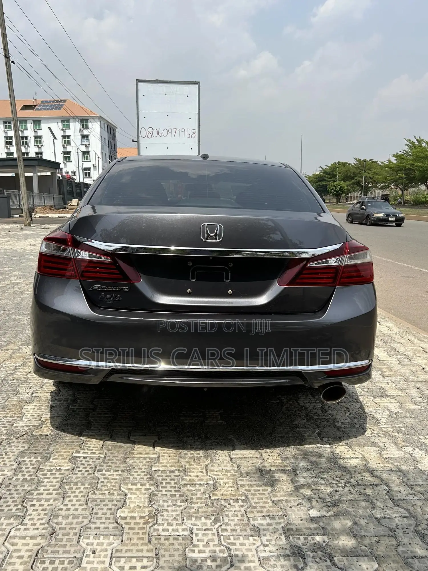 Honda Accord LX 4dr Sedan FWD (2.4L 4cyl 2A) 2016 Gray