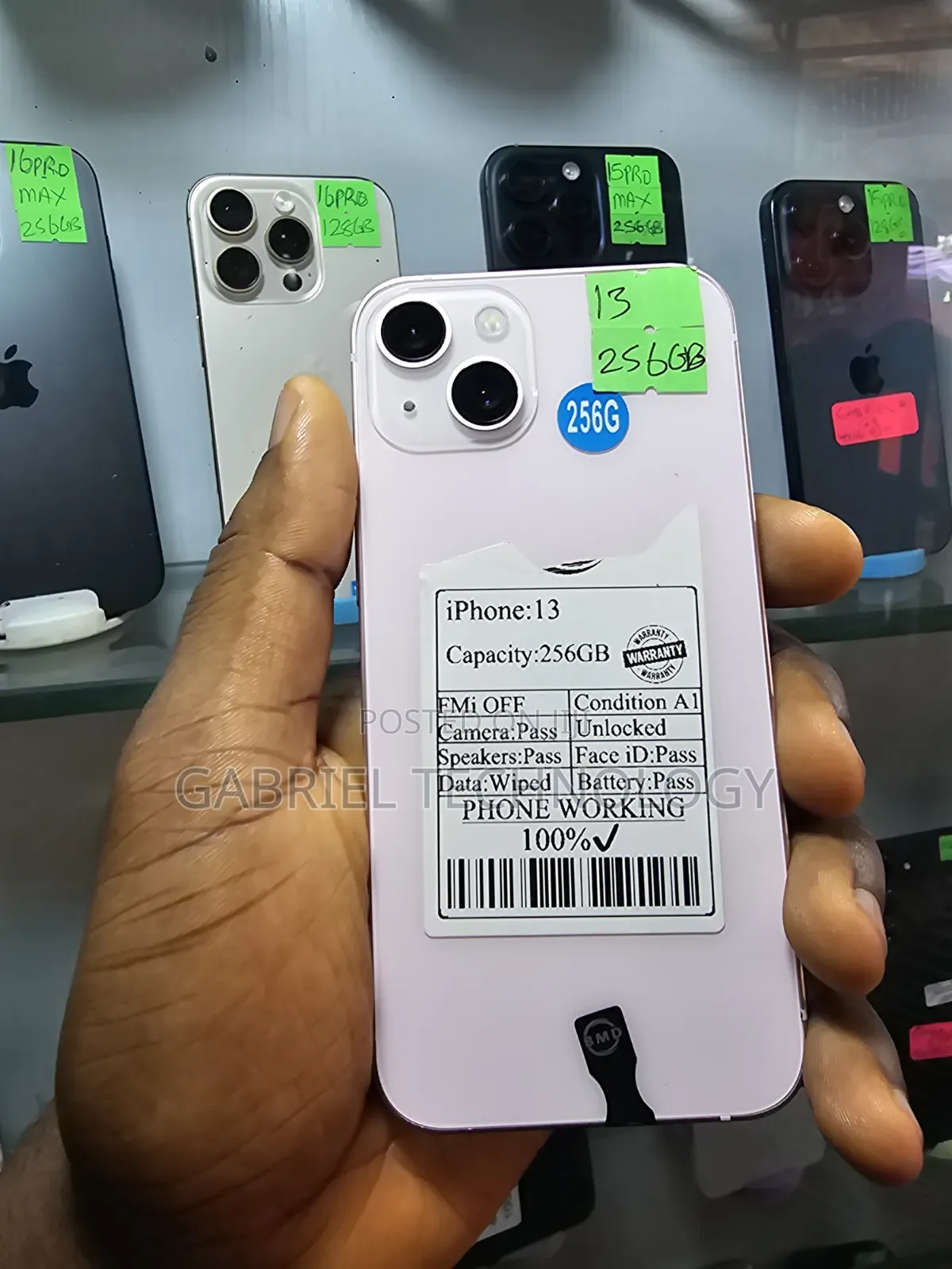 Apple iPhone 13 256 GB Pink