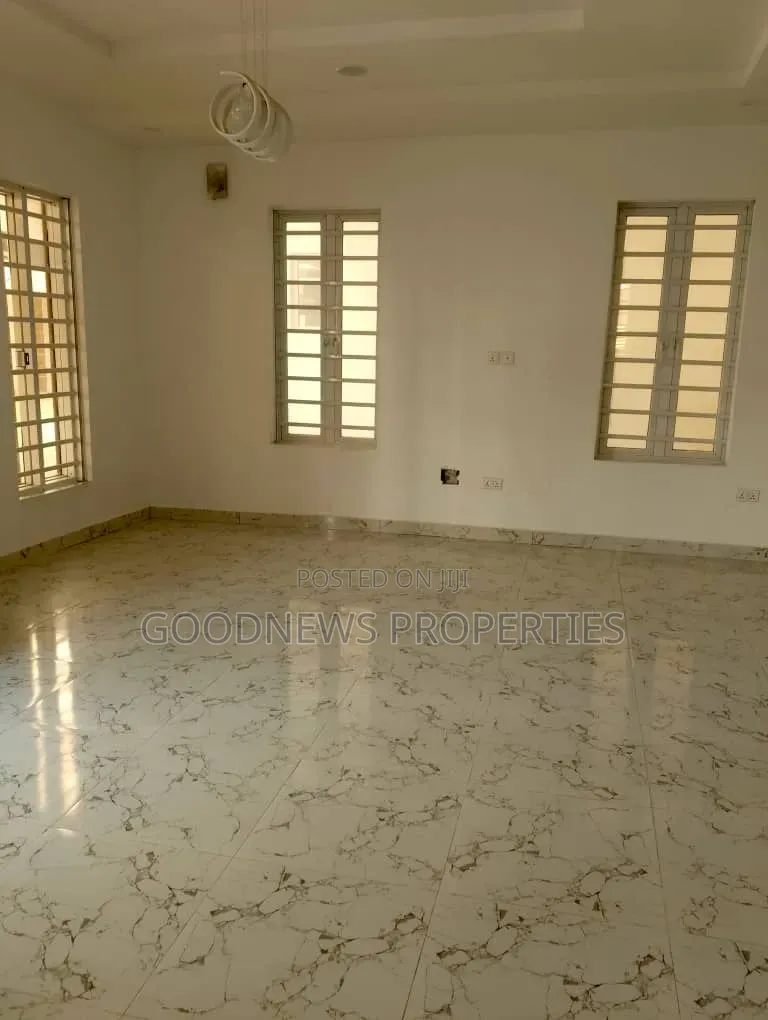 4bdrm Duplex in Curbert Court @Lekki, Ajah for sale