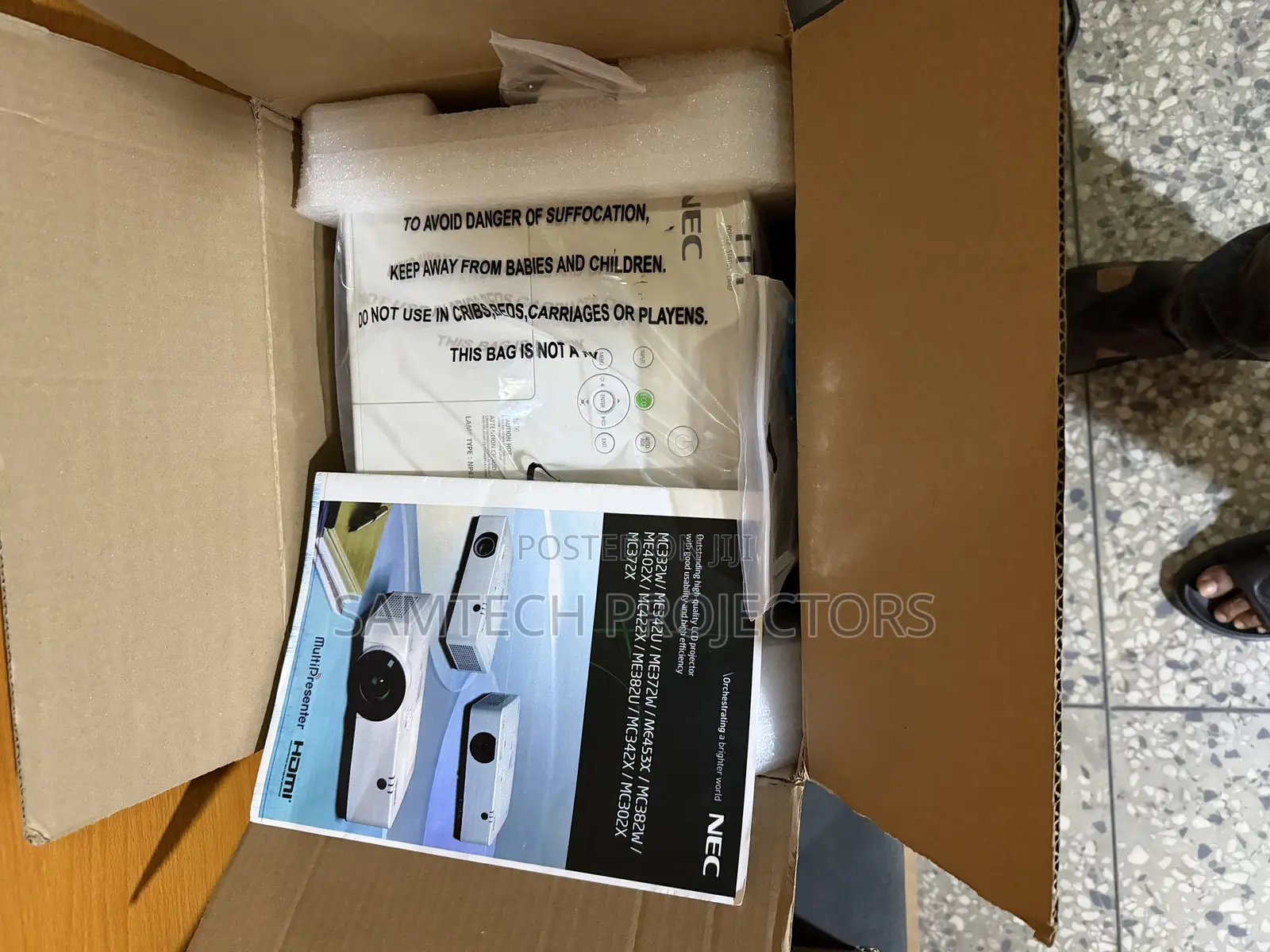 Nec 4,500 Lumens High Brightness, in Lagos Ikeja, Abuja, Ibadan,Warri