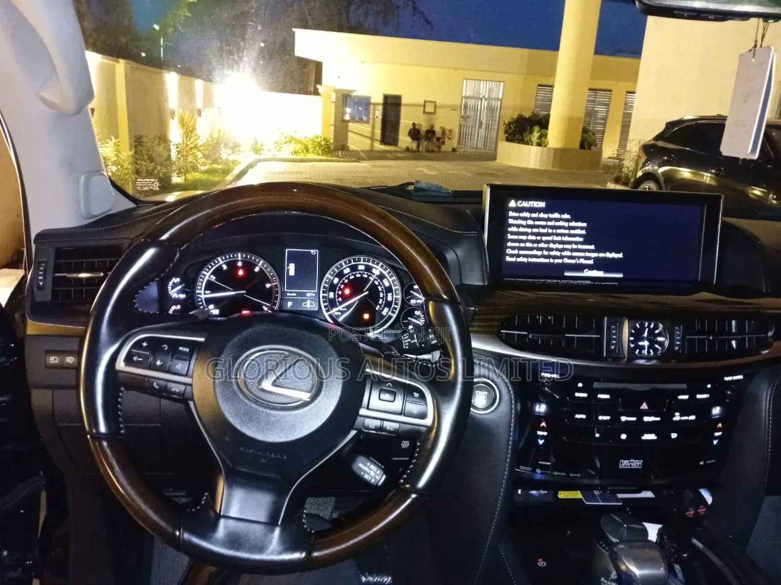 Lexus LX 570 AWD 2019 Black